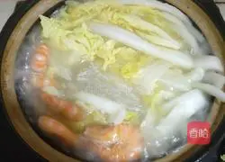 Illustration of how to make cabbage vermicelli pot 5