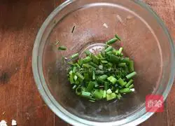 Illustration of how to make the lean meat soup 7