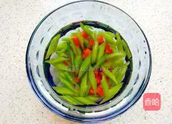 Illustration of how to make cold spiced peanuts 4