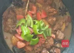 Illustration of how to make large plate of chicken noodles 17