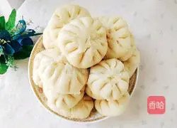 Illustration of how to make fish fillet buns 1