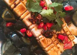 Illustration of how to make preserved egg tofu with fat inside 6