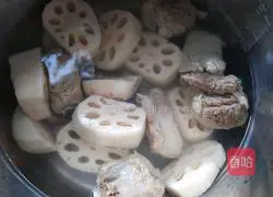 Lotus root and pork ribs soup recipe 5