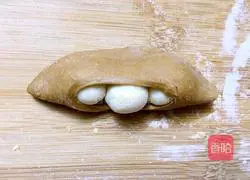 Illustration of how to make steamed buns with peas 7