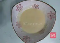 Illustration of how to make crispy cakes with crumbs 4