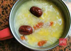 Illustration of how to make egg soup stuffed with sweet wine 8