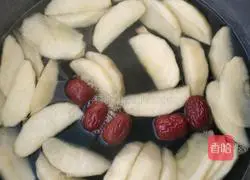 Illustration of how to make apple soup 4