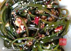 Illustration of how to make cold kelp shreds 8