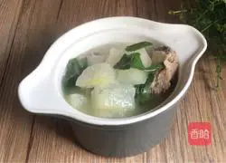 Illustration of watercress and winter melon bone soup 13