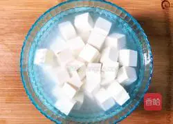 Illustration of how to make mulberry sprout tofu soup 3