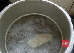 Illustration of how to make winter melon and corn pork ribs soup 1