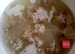 Winter Melon Meatball Soup Recipe Illustration 7