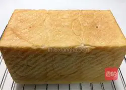 Tangzhong Illustration of how to make raisin toast 19