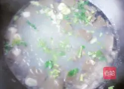 Illustration of how to make sheep blood vermicelli soup 11