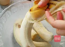Illustration of how to make banana cake 1