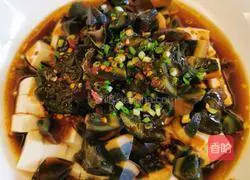 Recipe of Soviet-style shallot preserved egg mixed with tofu Illustration 11