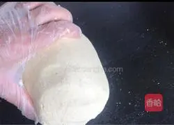 Illustration of making one-time fermented cornmeal steamed buns 5