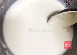 Illustration of how to make egg pancakes 1