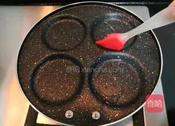 Illustration of how to make celery and egg pancakes 9