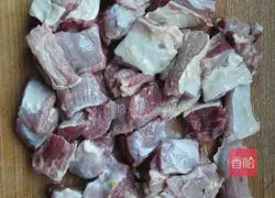 Illustration of how to make braised beef noodles 1