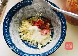 Simplified version of steamed scallops with garlic vermicelli and illustration 2