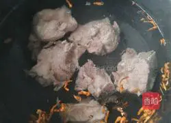 Cordyceps Flower, Corn, Yam and Bone Soup Recipe Illustration 7