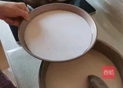 Illustration of making homemade cold skin 9