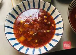 Illustration of how to make mutton noodles 9