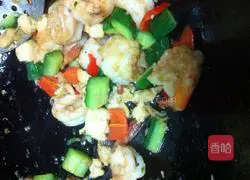 Illustration of how to fry shrimp balls in oil 9