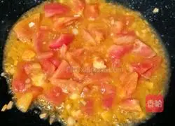 Illustration of how to make tomato tofu and lean meat soup 9