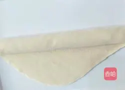 Illustration of how to make hand-made noodles with fresh shrimps in clear soup 11