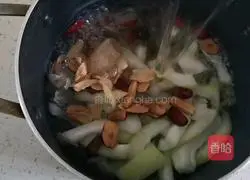 Recipe for Lily, Winter Melon and Tremella Soup 6