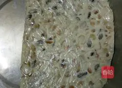 Illustration of how to make peanut nougat 2