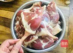 Illustration of how to make fried duck 1