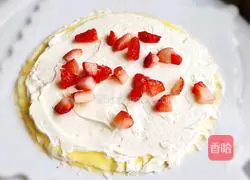 Strawberry Layer Cake Recipe Illustration 12