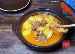 Illustration of Braised Beef and Potatoes 10