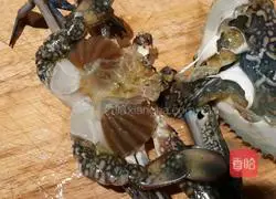 Illustration of how to make Thai pickled crabs 3