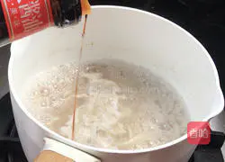 Illustration of how to make lean pork noodles with cabbage 9