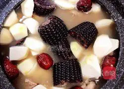 Illustration of how to make healthy taro pork ribs soup 12