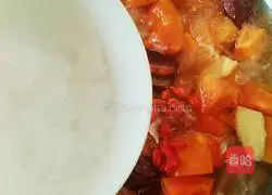 Illustration of papaya stewed with white fungus 10