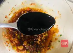 Illustration of homemade hot and sour cold noodles 4