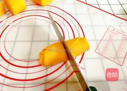 Illustration of how to make rose steamed buns 18