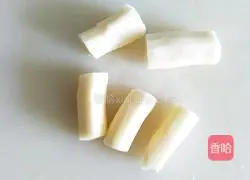 Illustration of how to make fat-reducing vegetarian soup 1