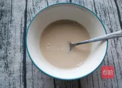 Illustration of how to make fruit lotus root starch soup 4