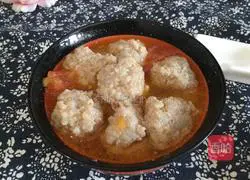 Illustration of how to make tomato meatball soup 7