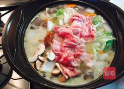 Illustration of how to make Japanese miso soup 6