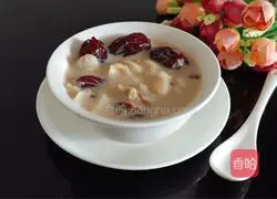 Donkey hide gelatin and white fungus soup Practice illustration 6