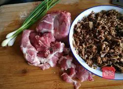 Illustration of how to make crispy meat-filled shrimp siomai 2