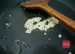 Illustration of how to make salt and pepper pork ribs 15