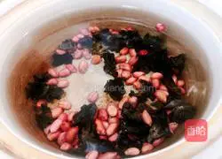 Illustration of how to make cuttlefish soup on the first day of the first lunar month 3